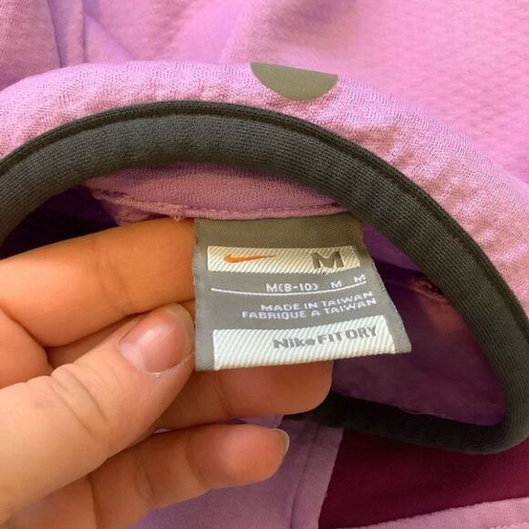 Nike Size Medium M Workout Running Purple Gym Exercise Long Sleeve Top Zipper - Picture 7 of 10